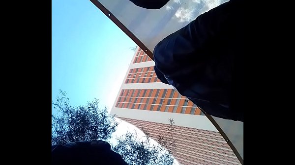 bajo la falda de mujeres bolivianas