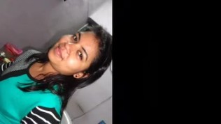 cute indain girl horny sex .mp4