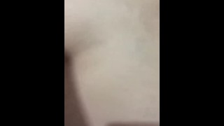 طالب ثانوية ينيك معلمة يدرس عندها 18+