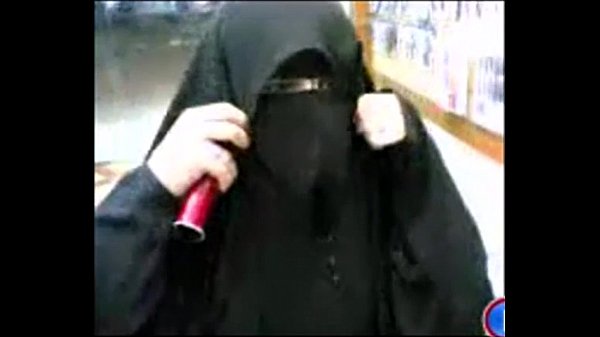 قحبه محجبه تخلع ملابسها و نيك خلفي سيكي عربي افلام سيكس اون لاين