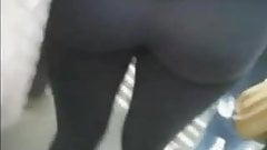 Dat Mang tried to nut on dat juicy ass in black leggings