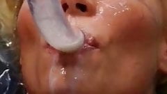 GIRLS DRINKING 800 CUMSHOTS IN 15 MINUTES (mix)