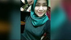 Hijab Indonesian Girl Play With Her Tits
