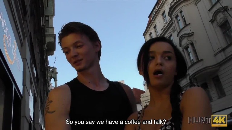 HUNT4K. Brunette princess wants new ring so why spreads her legs