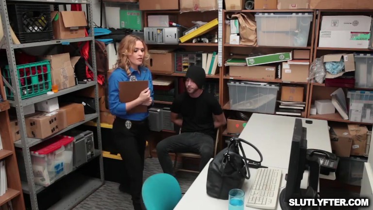 Male shoplifter railed the LP Officers milf pussy