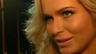 Night falls on Manhattan