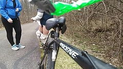 Pertty girl looks my dick end helps me