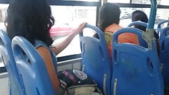 Rico lechazo en el micro