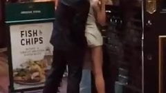 Slag getting fingered outside London pub