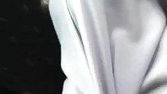 budak sekolah main dalam kereta