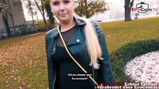 Deutsche Schlampe abschleppen und anmachen – german blonde teen slut public pick up gonzo casting