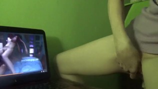 Dry humping orgasm while watching porn – Laura Fatalle