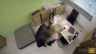 loan4k. natalia la bionda tettona blanche si dà all’agente di prestito