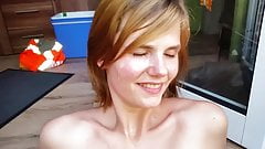 Nece svabica po faci da joj se svrsi