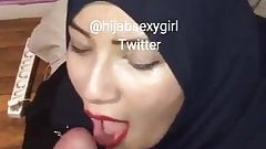 Nice Hijabi enjoy sucking cock