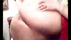 Om Masria tetnak men sa7bha amam ebnha-7asry