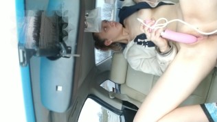 Public masturbation pussy cumming