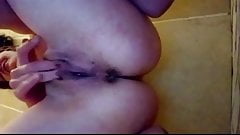 South African Milf Wife Fingers Her Wet Cunt