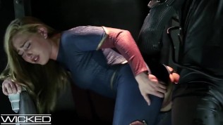 Supergirl Seduces Braniac Into Anal Sex – WickedParodies