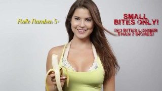Amanda Cerny eating a banana