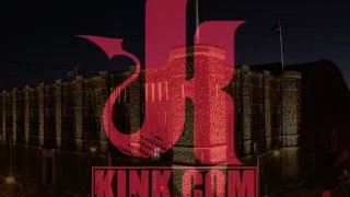 Frat Party Slut Gets Ganbanged