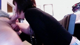 Giving My BF a Blowjob While He’s on Work Call