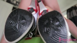 Harley Quinn taking it in all holes with a facial 4K VDAY2018