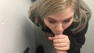 NAUGHTY GF BLOWS ME AND SWALLOWS MY CUM IN PARKING GARAGE STAIRWELL