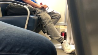 Public Train – Show off, Jerk off [CUM]