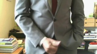 Sexy British Masturbation Demonstration