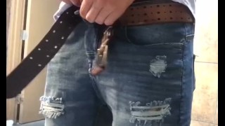 Tall Texan Pees from His Thick Dick at Club’s Urinal.