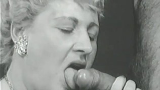 Vintage Cuties Have At It – Gentlemens Video