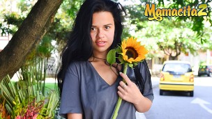 Carne Del Mercado – Selena Gomez Perky Tits Petite Young Latina Colombiana Picked Up And Fucked