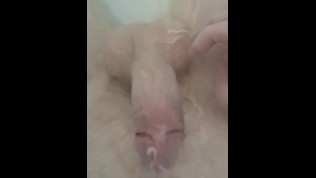 Double cumshot in water