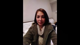 Filipina 45yrs old Milf Fingering Herself so wet till she comes