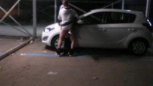 Fucked by stranger in parking lot – Sorpresa per Nemi, bendata e scopata
