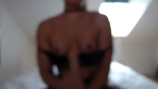 JOI français – Branles toi et craches ton foutre sur ma langue