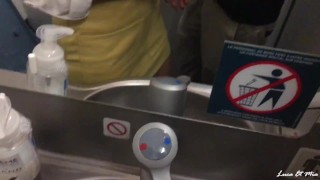 Sexe Publique Risquée dans l’Avion