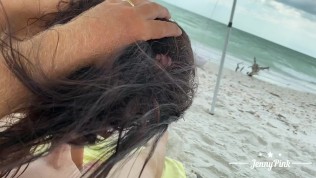 BLOWJOB ON A PUBLIC BEACH IN MIAMI WITH CUM IN MOUTH! AMATEUR COUPLE