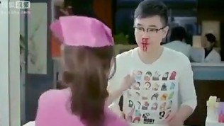 How can a Chinese patient get help from Japanese nurse for blood testing..?