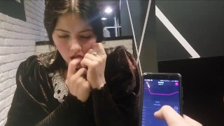 Making Girlfriend Cum in Public Restaurant