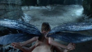 Petite Pixie Cara Delevinge & Orlando Bloom Sex Scene – Carnival Row (2019)