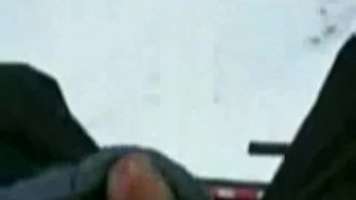 Pissing on a ski lift (French)