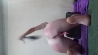 Shycollegeslut giving herself 500+ spanks with a vibrator in her pussy