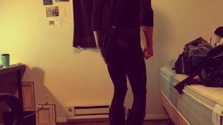 SISSYFORMEN BLOGGER dancing in pantyhose like a good girl