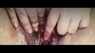 Squirting Fat ass big pussy: my man says my pussy smells, so I steamed it..