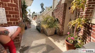 Dee and Wayne Siren Fucking on Venice Beach