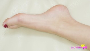 Really wonderful girl shows best body in 4K Closeup.mp4