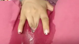 She squirt and soaks clothes