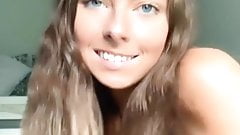 Whore teen has fun showing her perfect body